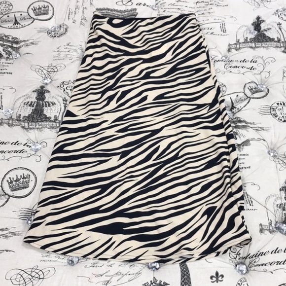 SANCTUARY Animal-print Midi Slip Skirt In Zebra - Picture 6 of 7